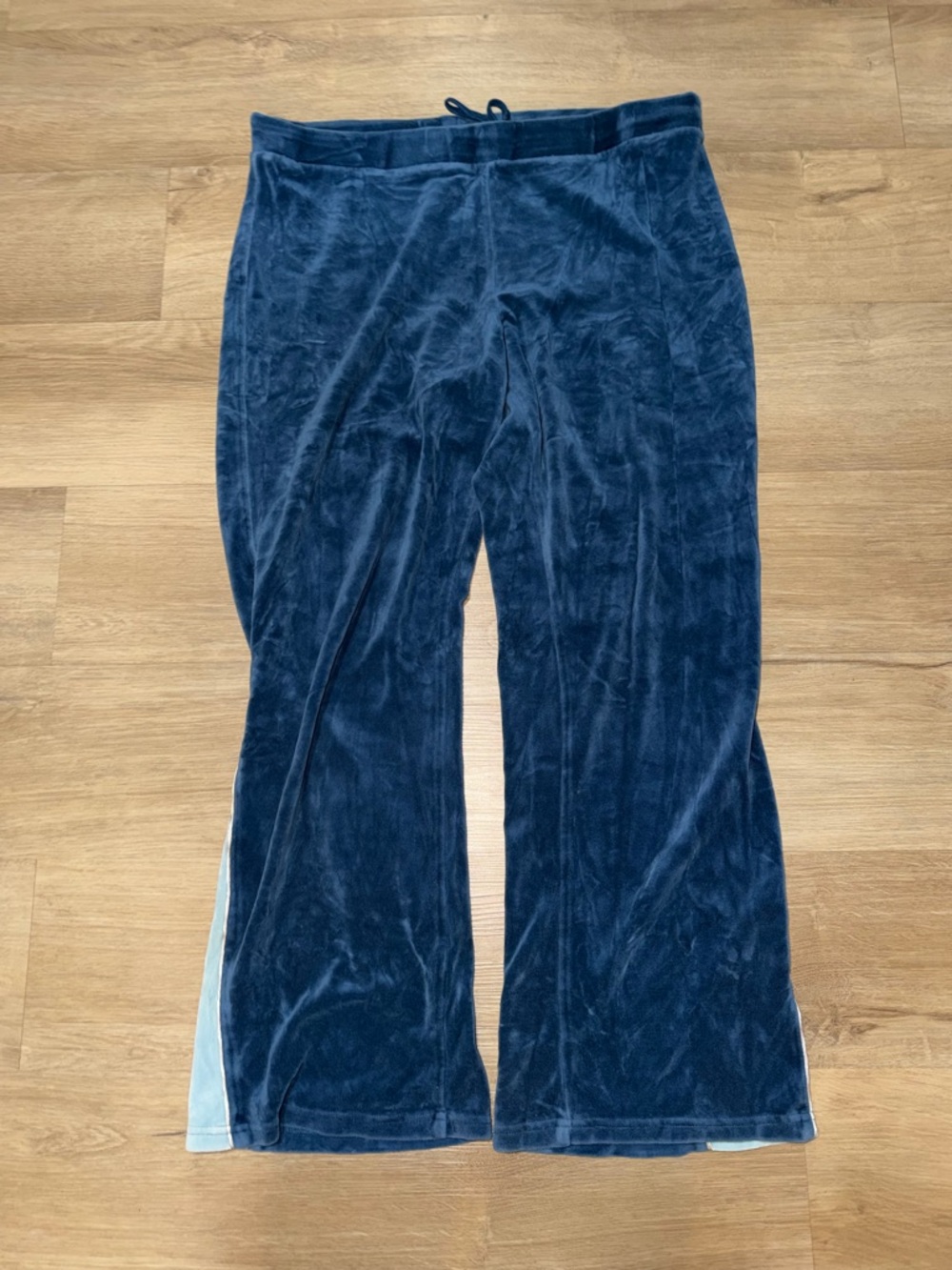 Gloria Vanderbilt Dark Navy Velvet Wide-Leg Lounge Pants